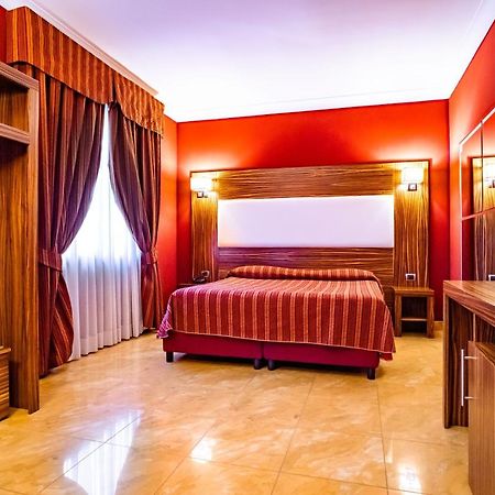 Marcantonio Hotel Giugliano In Campania Eksteriør bilde