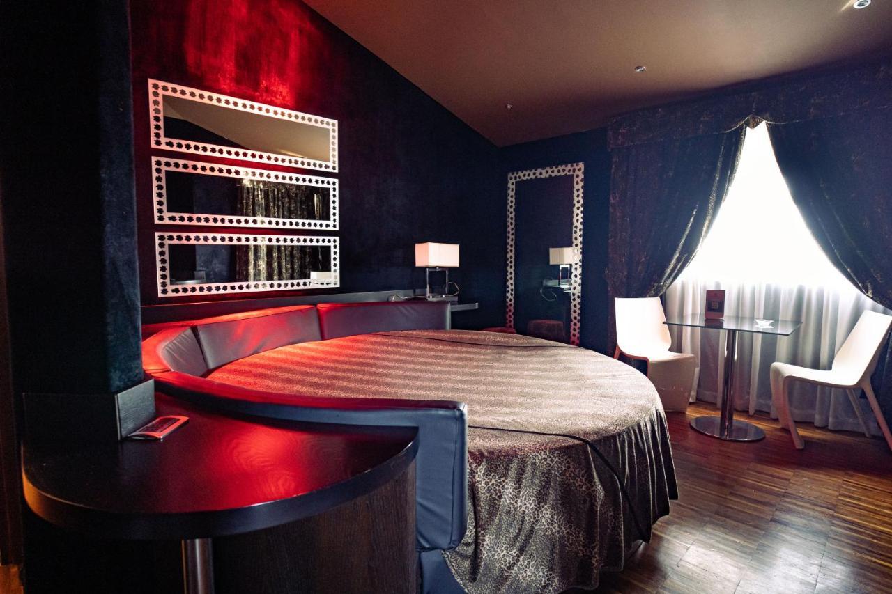 Marcantonio Hotel Giugliano In Campania Eksteriør bilde